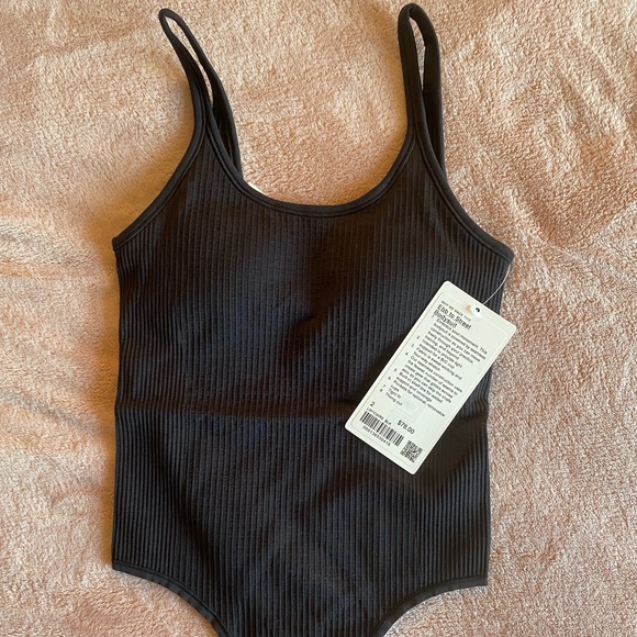 Black Size 2 Lululemon Ebb to Street Bodysuit - Picture 2 of 3